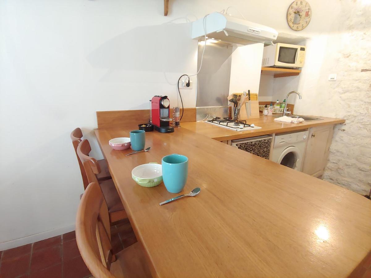 Charmante Maison Arlesienne A L'Ombre Des Arenes, De 2 A 5P Zewnętrze zdjęcie