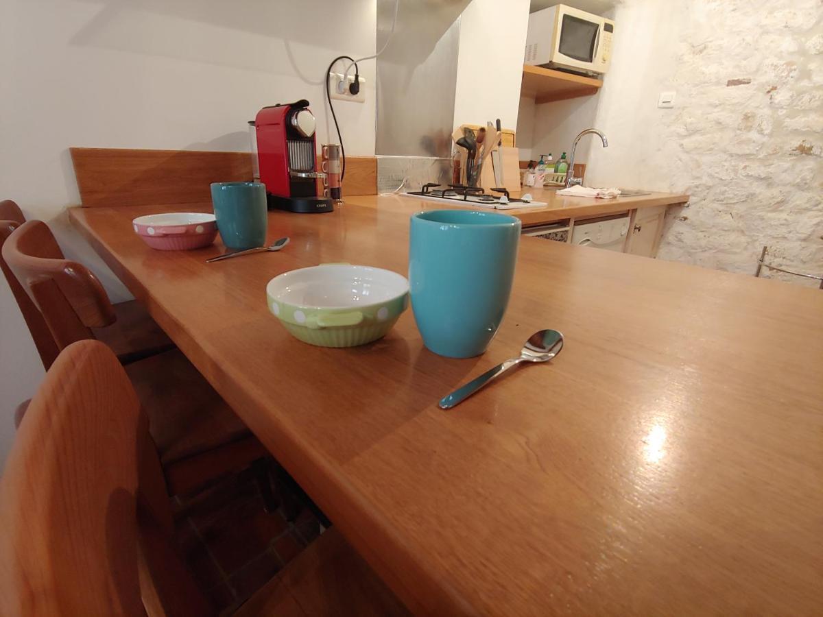 Charmante Maison Arlesienne A L'Ombre Des Arenes, De 2 A 5P Zewnętrze zdjęcie