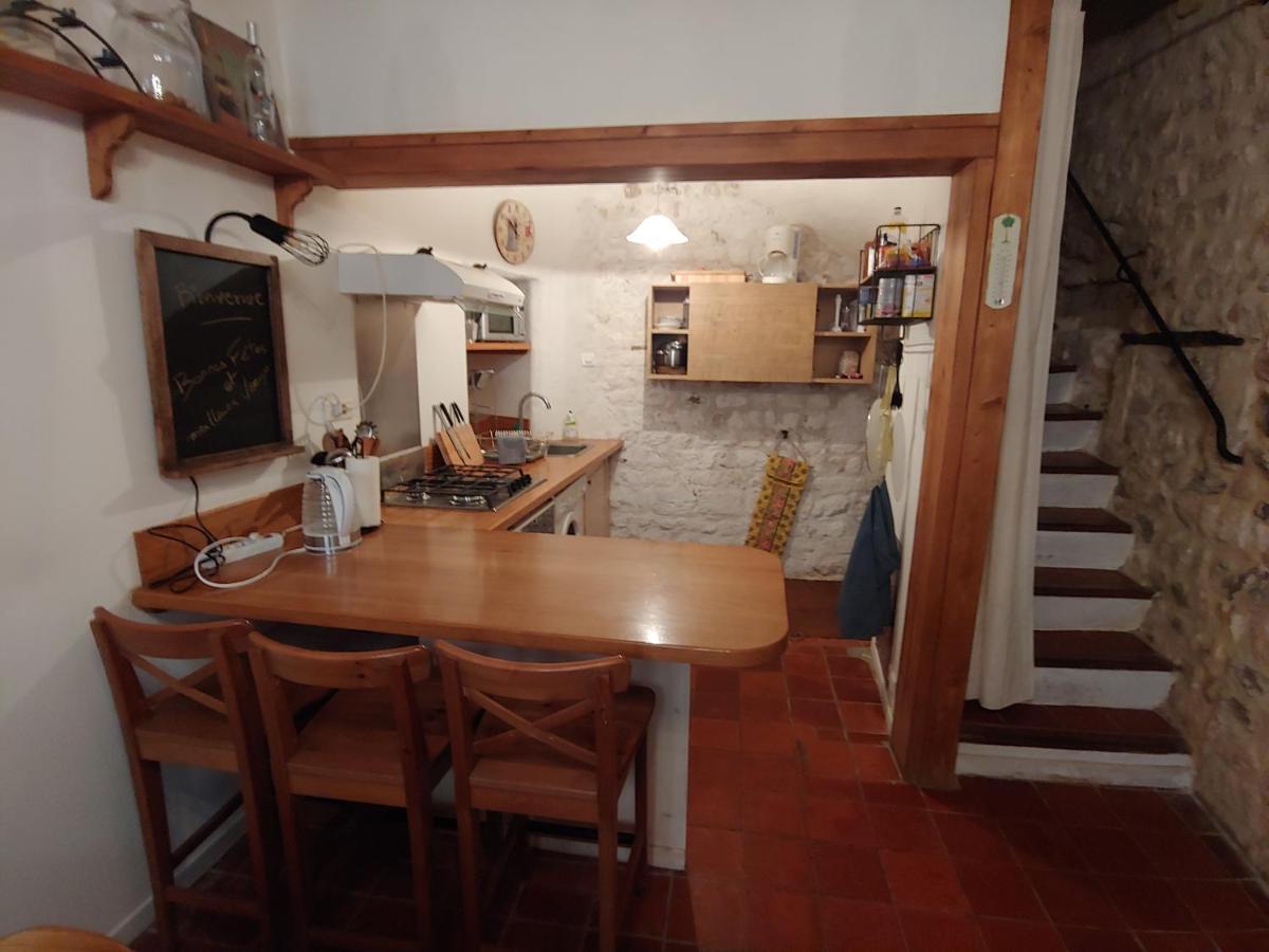 Charmante Maison Arlesienne A L'Ombre Des Arenes, De 2 A 5P Zewnętrze zdjęcie